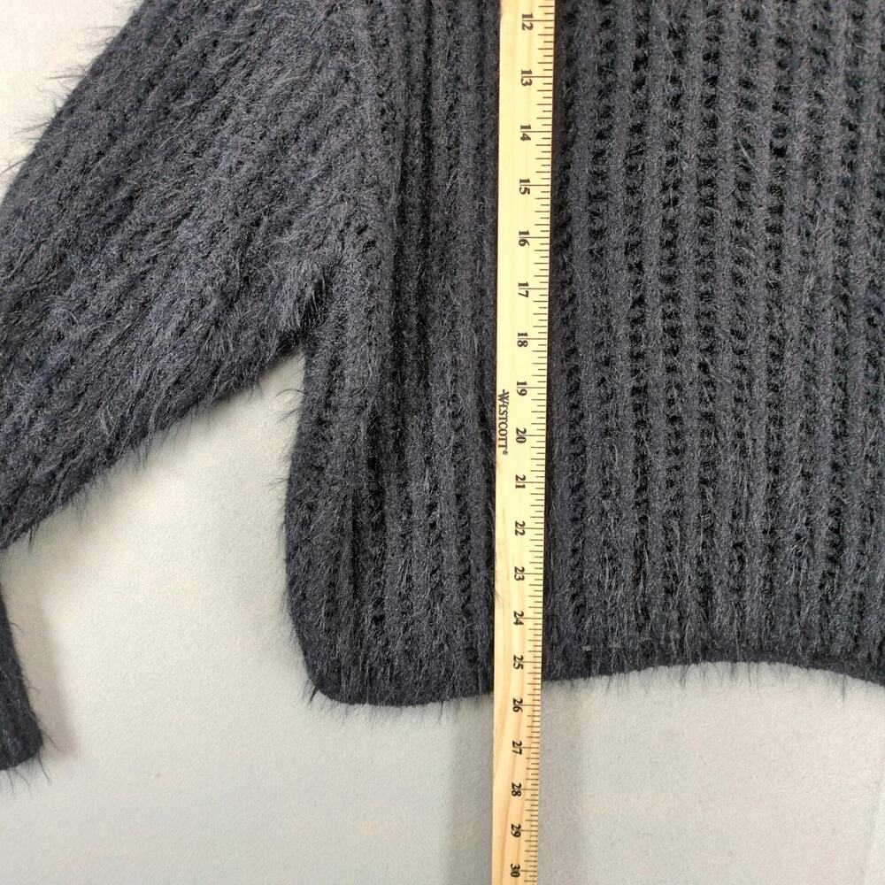 NWT Universal Thread Black Fuzzy Open Chunky Knit… - image 5